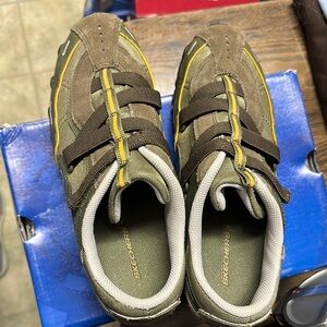 Skechers Brown and Yellow Sneakers with Rugged Design